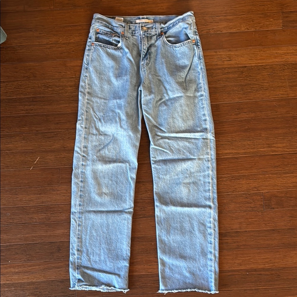 Women’s Light Blue Jeans